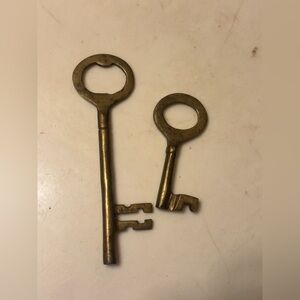 Antique Brass Skeleton Keys
